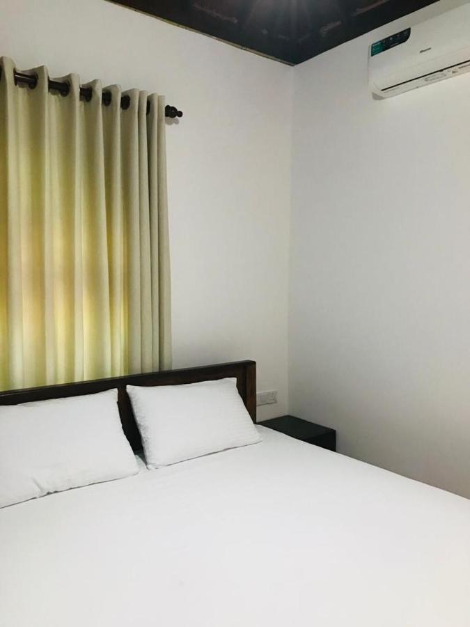 Langama Thena - ළඟම තැන Hotel Anuradhapura Kültér fotó